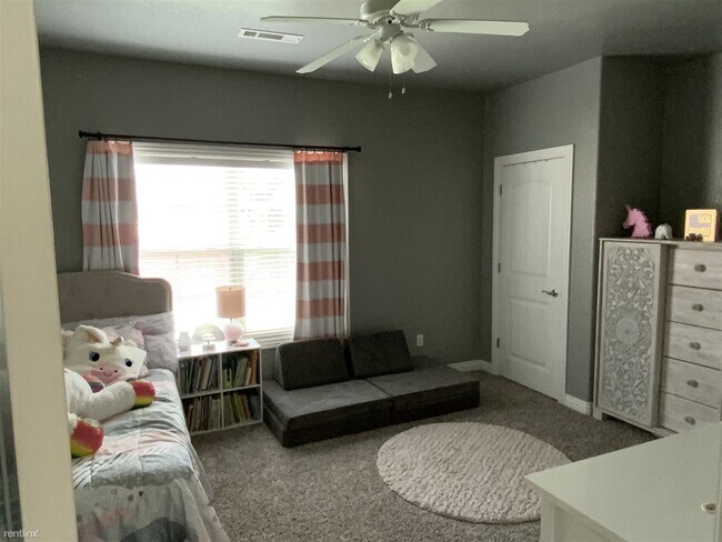 Foto del edificio - 4607 SW Swinton Dr