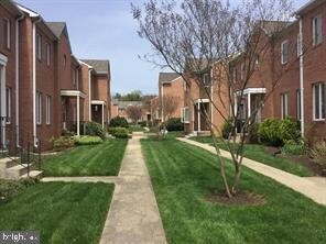 Foto del edificio - 16 Rockcrest Cir