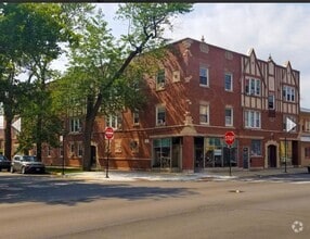 Building Photo - 5202 W Schubert Ave