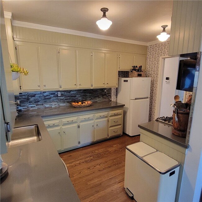 Foto del edificio - 5431 E Mezzanine Way