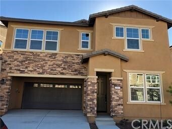 Foto principal - 2049 Bluff Rd