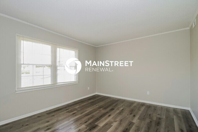 Foto del edificio - 3 Bedroom Pet-Friendly Home in Winston-Sal...