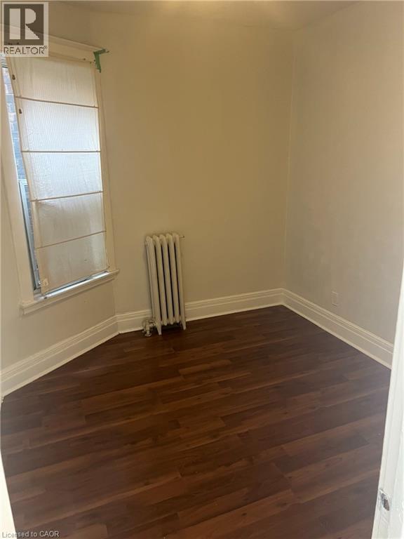 Building Photo - 599 King St E