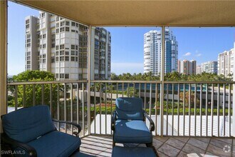 Building Photo - 4041 Gulf Shore Blvd N