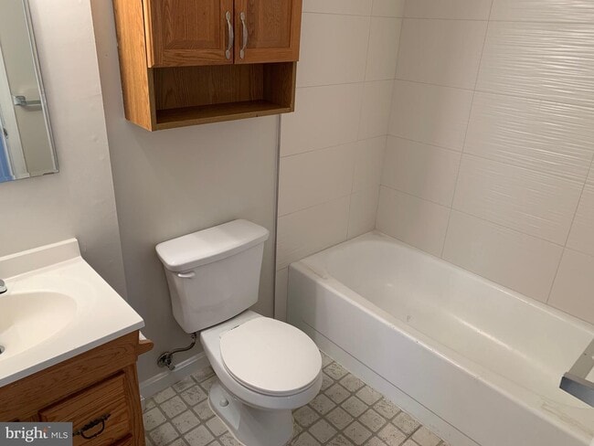 Building Photo - 9907 Hagel Cir