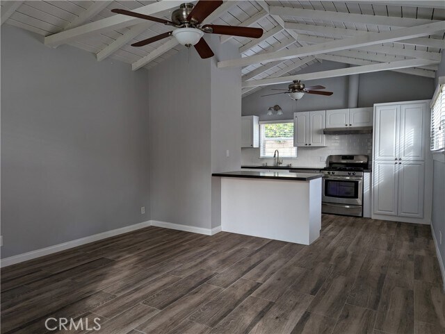Building Photo - 1409 6th Ave