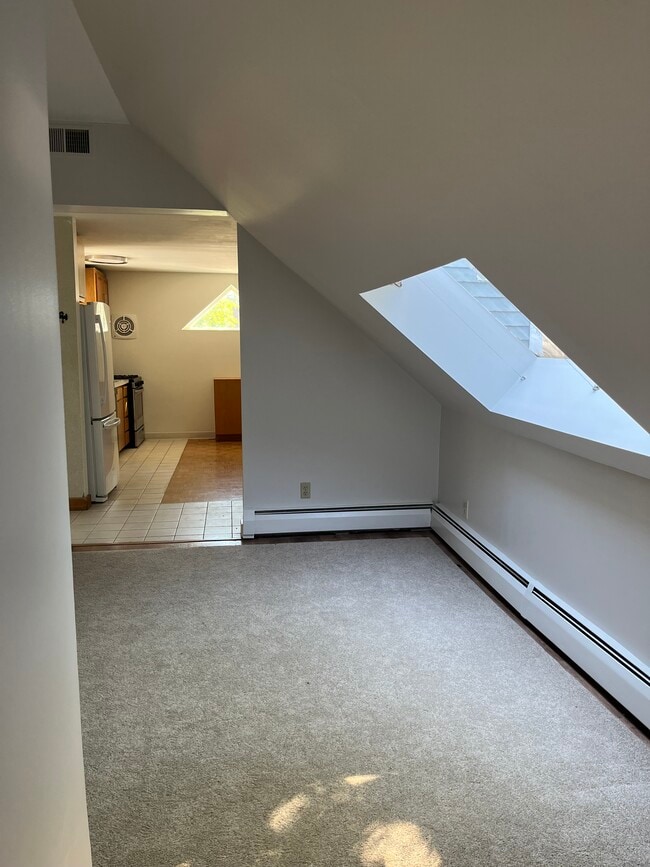 Living Room - 511 Farmington Ave