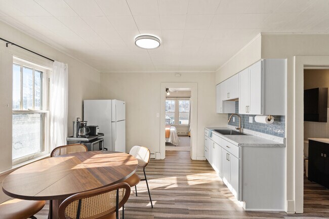 Foto del edificio - 1208 Ellis Blvd NW