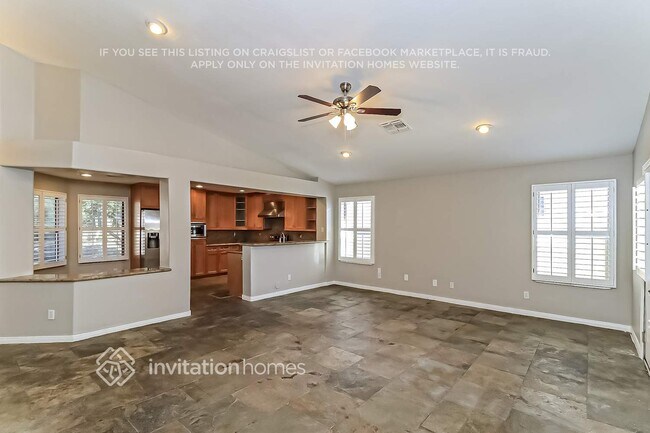 Foto del edificio - 1805 E Juniper Ave