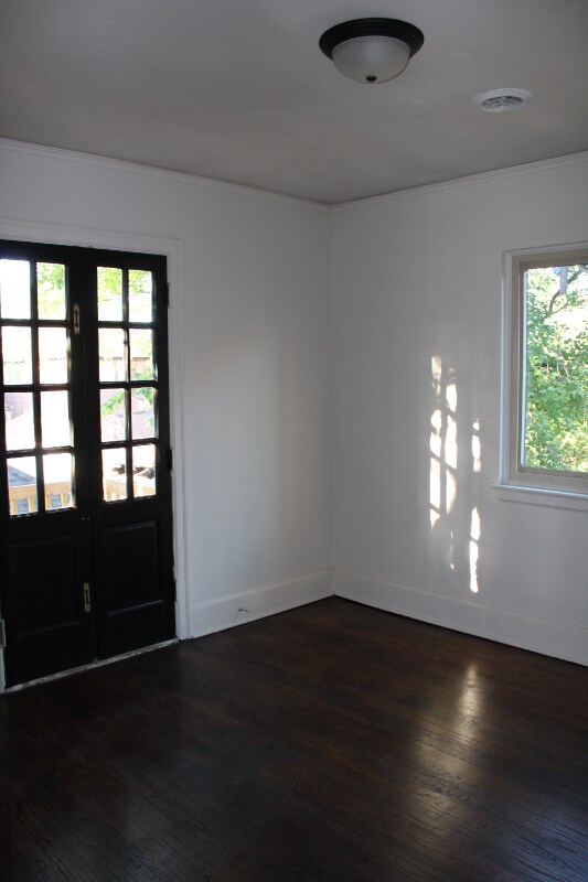 Building Photo - 2506 W Euclid St