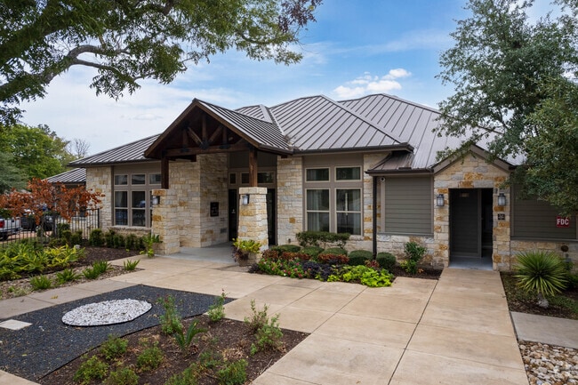 Oficina de arrendamiento - Oaks of Kyle Apartments