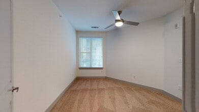 Interior Photo - Vitruvian West