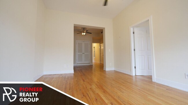 Foto del edificio - 3356 N Sheffield Ave