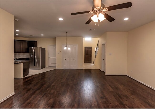 Building Photo - 12608 Ashford Shadow