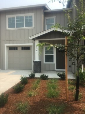 Primary Photo - Beautiful Townhomes in East Medford