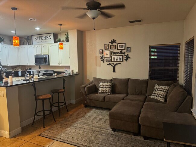 Foto del edificio - 18 Striped Moss Ct