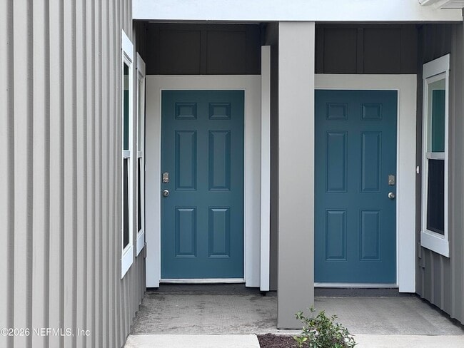 Building Photo - 9048 Alpine Aster Rd