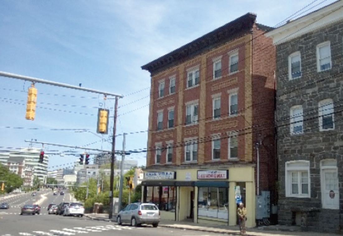 Building Photo - 182 W Main St