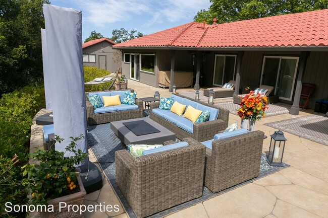 Foto del edificio - 3 br, 3 bath House - 1440 Lawndale Road