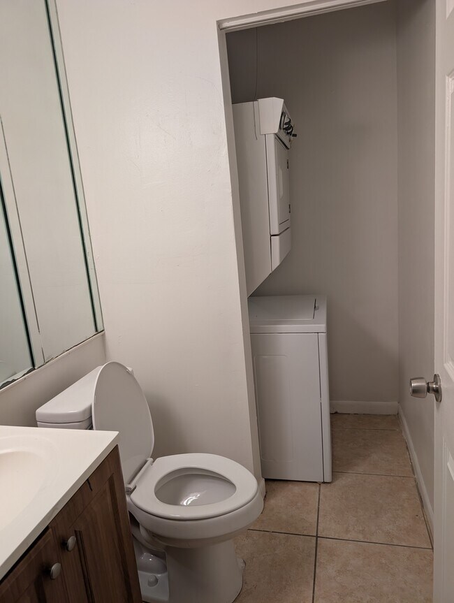 Foto del edificio - 2146 NW 57th Ave