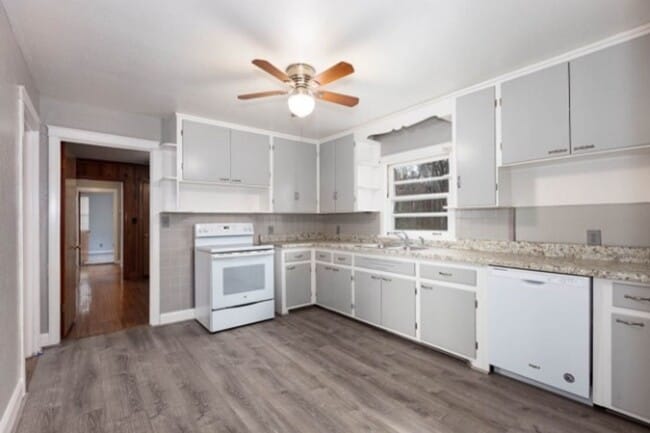 Building Photo - Coming soon. Home for rent Glencliff/Woodb...