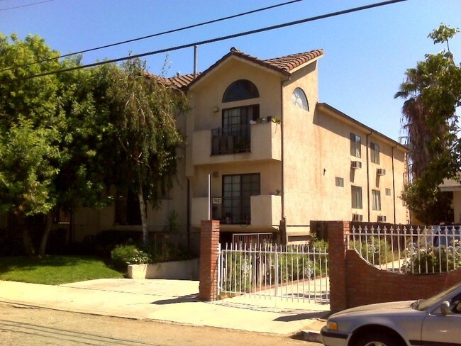 Building Photo - 11432 Albers St