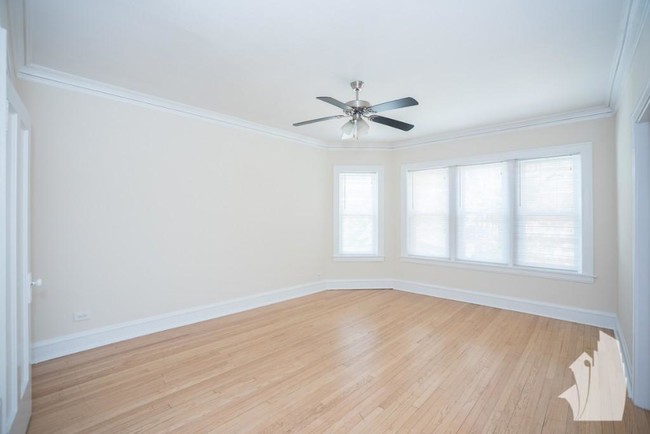 Foto del edificio - 5208 N Leavitt St