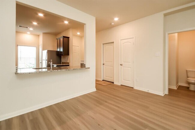 Building Photo - 1130 Rare Fancy Dr