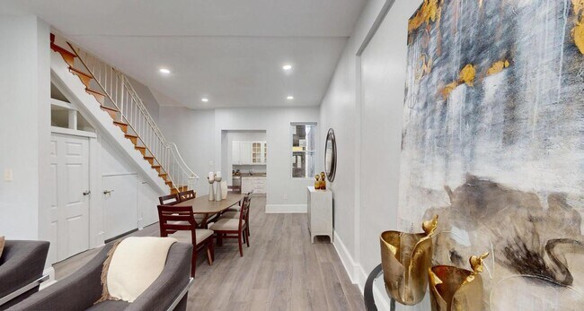 Building Photo - Extraordinary Columbia Heights Opportunity | Spacious 5BR + 2 Den Home with Off-Street Parking