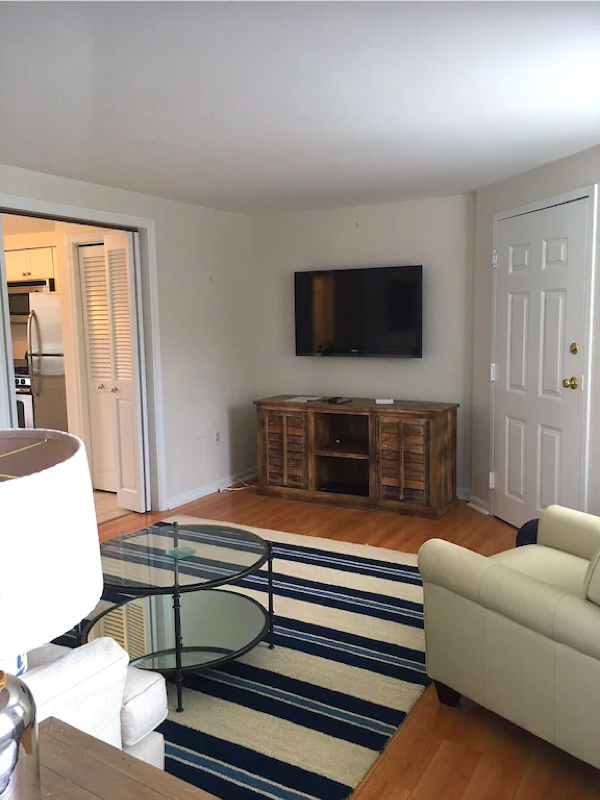 Living Room - 16 Atlantic Ave