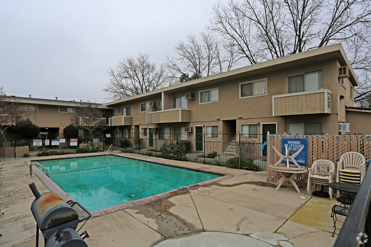 Marconi Woods Apartments Carmichael, CA