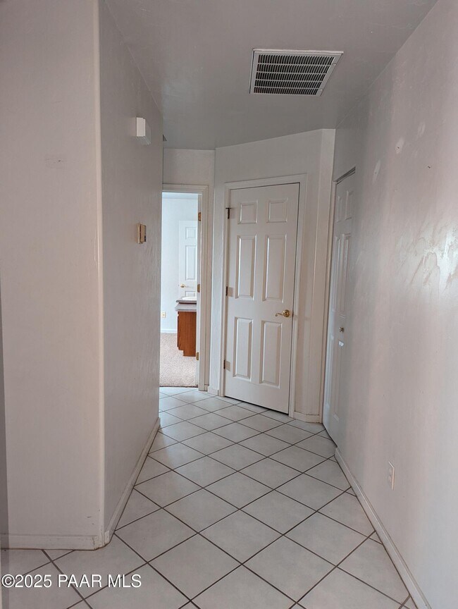 Foto del edificio - 7450 E Horseshoe Ln
