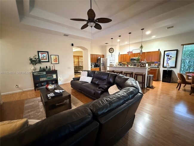 Building Photo - 1923 Harbor View Cir