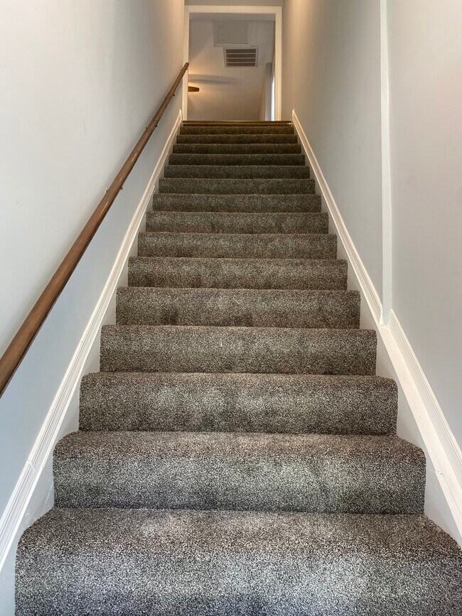 Escaleras de entrada interior - 20 Chrysler Plz