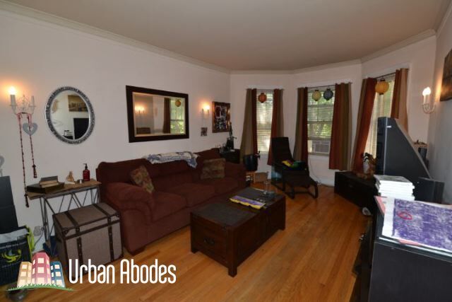 Foto del edificio - 3709 N Hoyne Ave