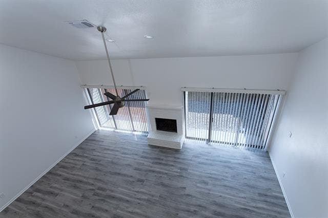Building Photo - 7450 Holly Hill Dr