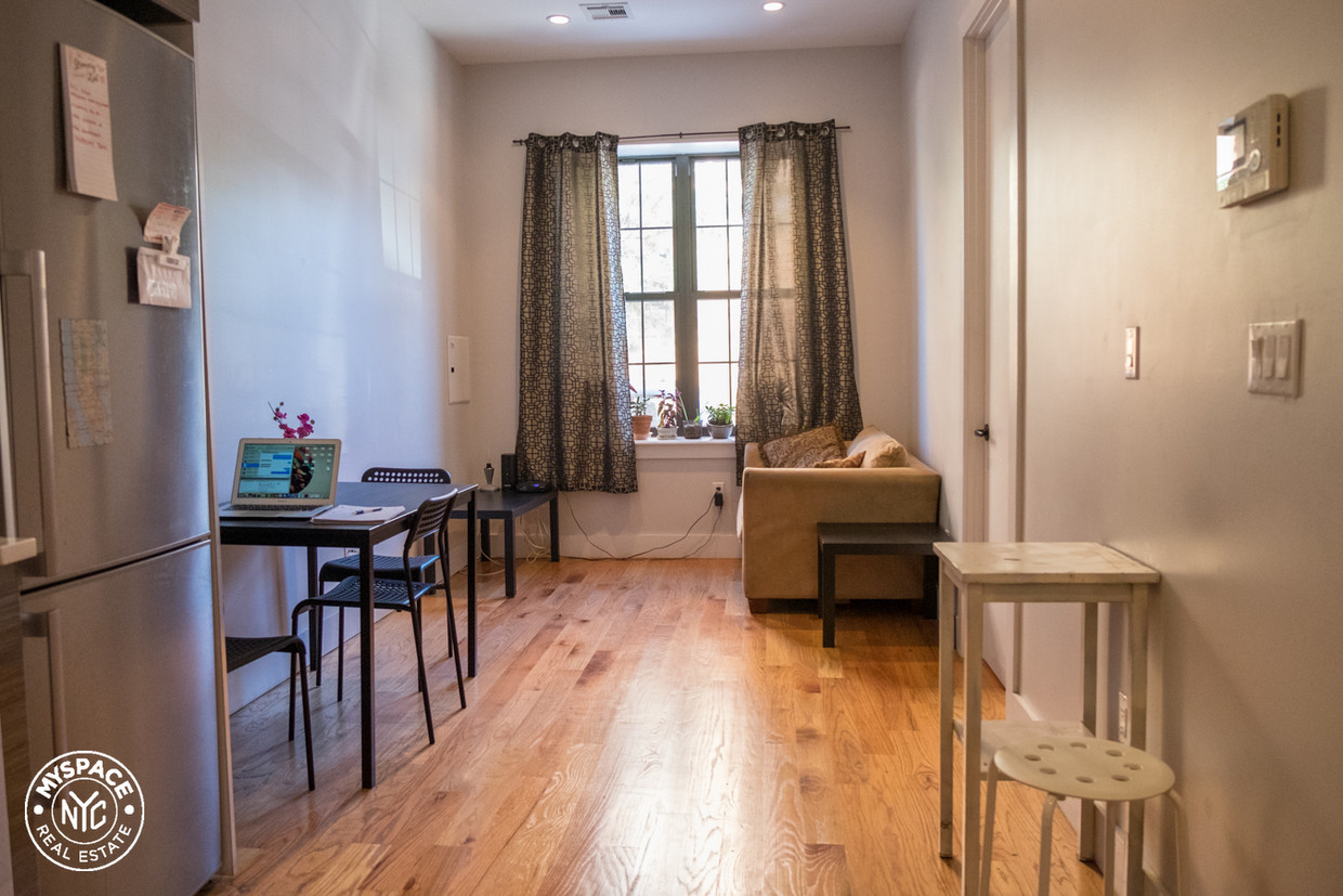 Foto principal - 1803 Atlantic Ave