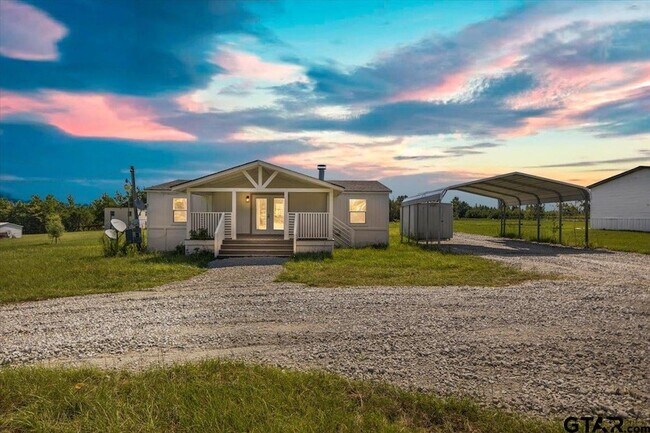 Foto del edificio - 17982 County Rd 4104