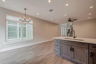 Building Photo - 16531 Oasis Mdw Ln