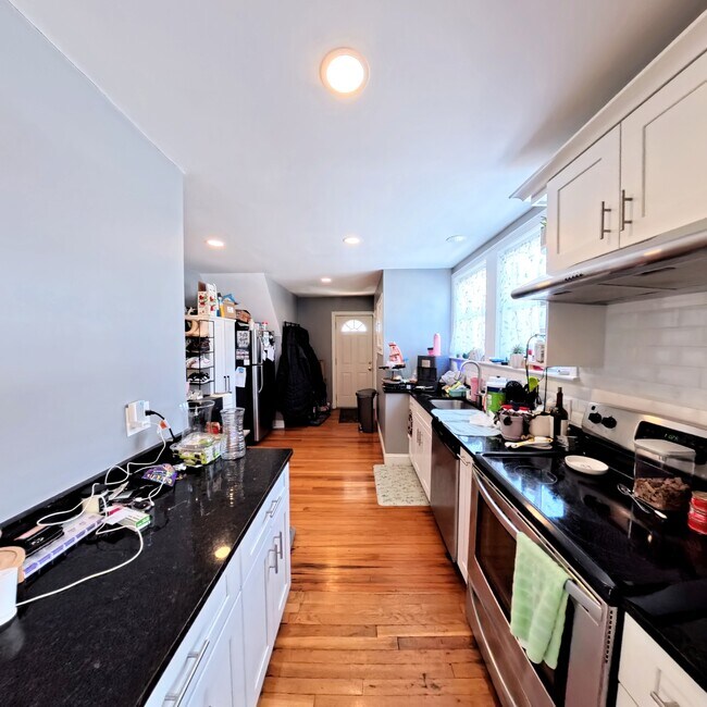 Photo - 18 Martin St Townhome