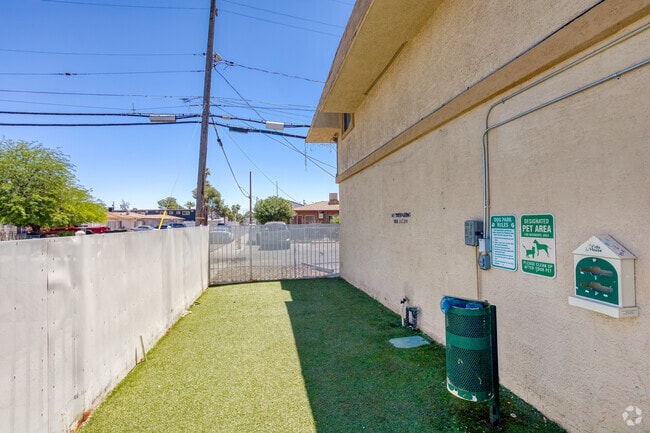Back of Building - 213 W New York Ave