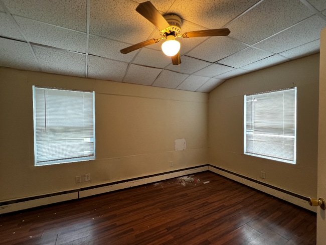 Building Photo - 1151 Appenzeller Ave