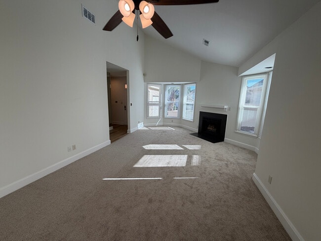 Building Photo - 105 Wynfield Ct