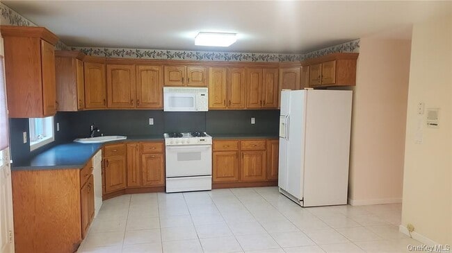 Building Photo - 57 Sage Hollow Ct