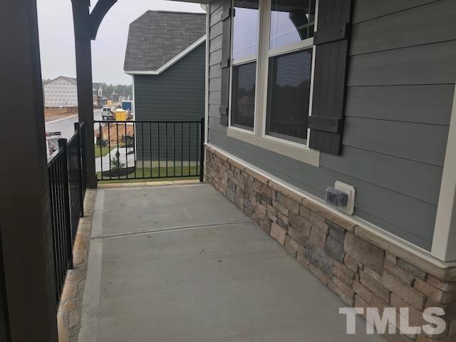Building Photo - 2308 Longmont Dr