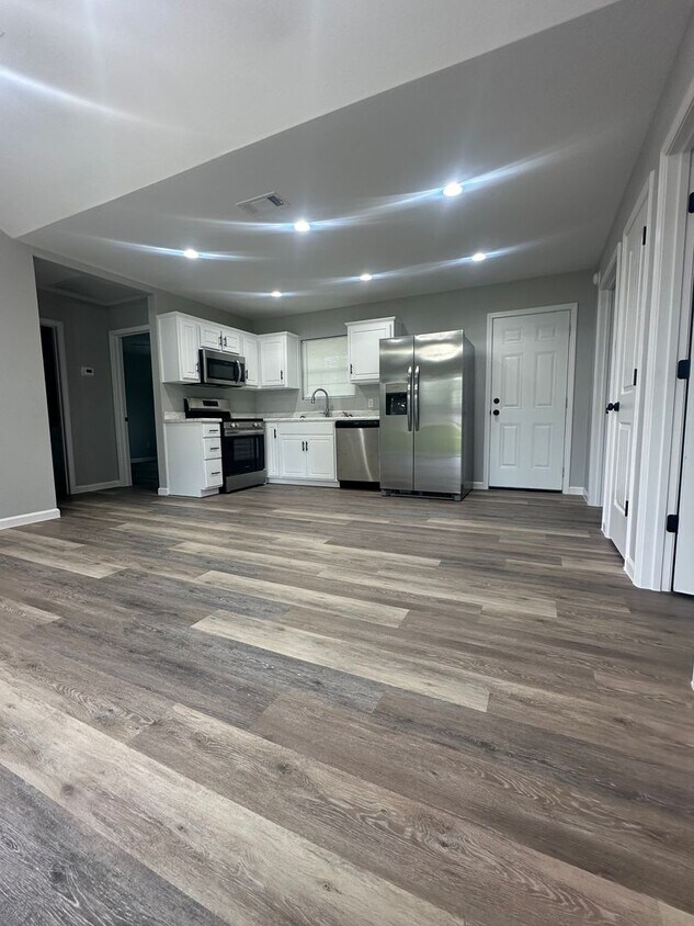 Primary Photo - 3 Bed 2 Bath New Construction Home