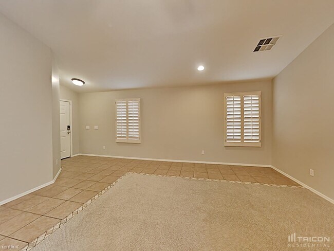 Building Photo - 6708 W Gary Way