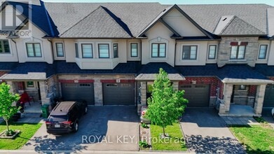 Building Photo - 324 Equestrian Way