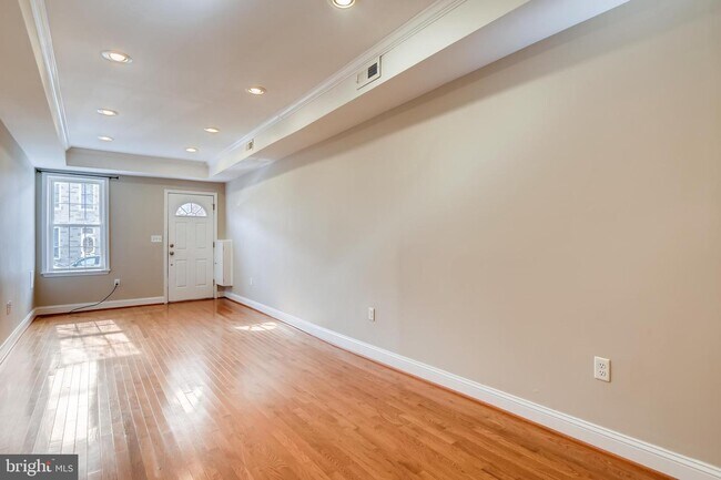 Building Photo - 2530 Fait Ave