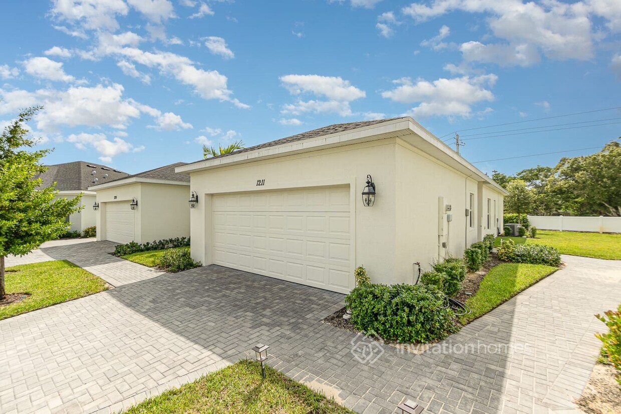 Foto principal - 1211 Preston Ests Cir